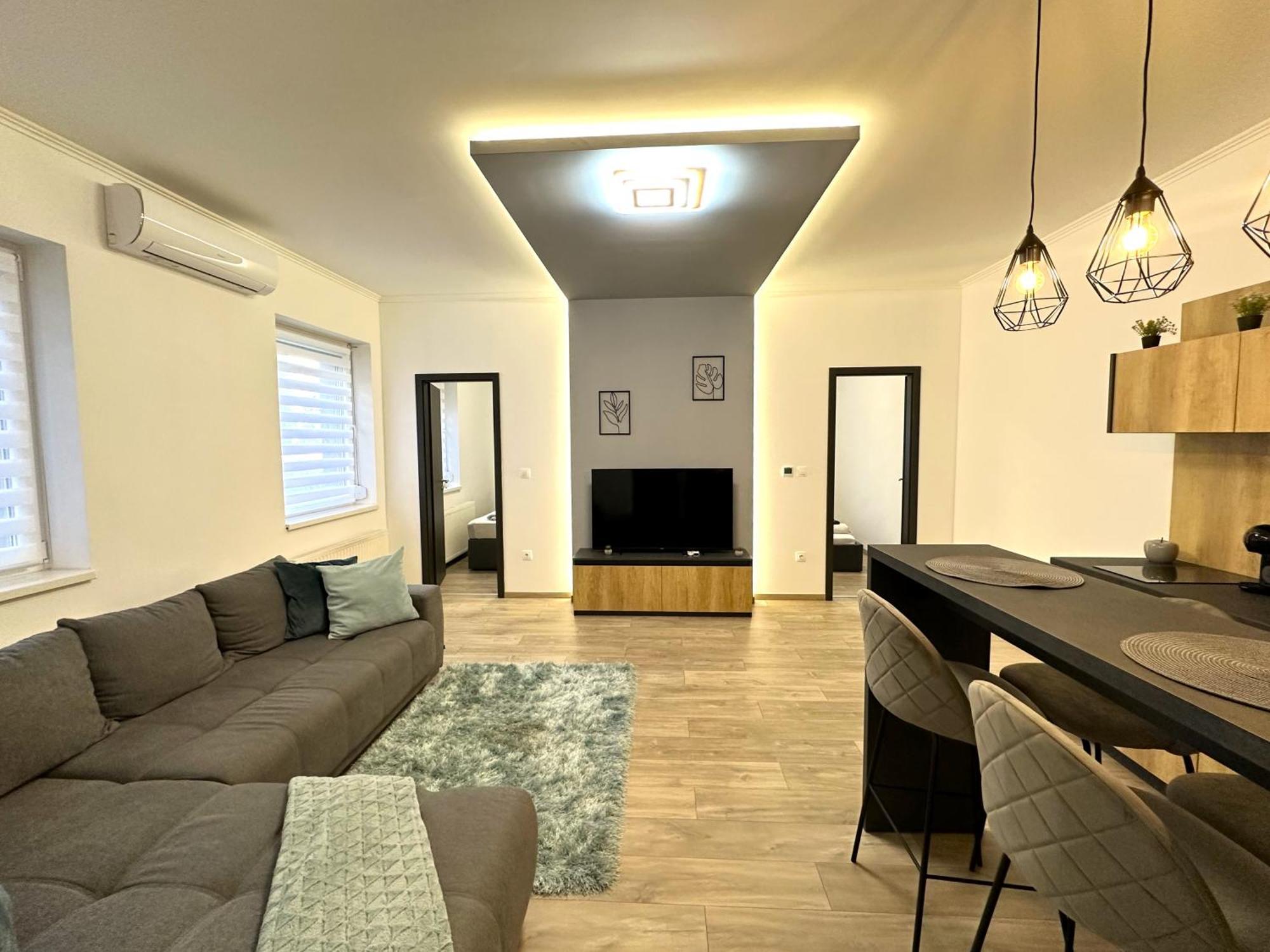 Berzsenyi Apartmanhaz Kaposvar Ngoại thất bức ảnh